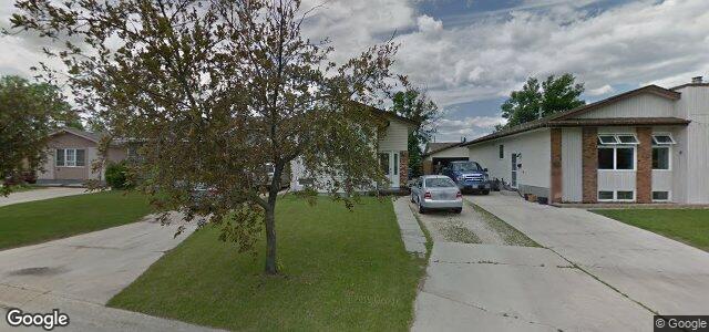 Larawan ng 12 Harold Piercy Place sa Winnipeg, Manitoba