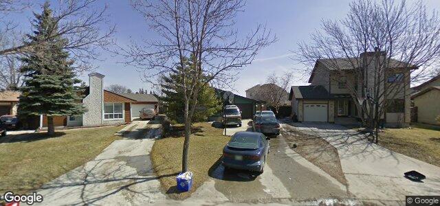 Larawan ng 123 Thurlby Road sa Winnipeg, Manitoba