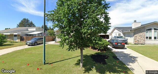 Larawan ng 127 Sunny Hills Road sa Winnipeg, Manitoba