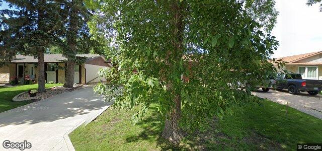 Larawan ng 135 Southwell Road sa Winnipeg, Manitoba