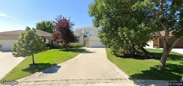 Larawan ng 14 Middlehurst Crescent sa Winnipeg, Manitoba