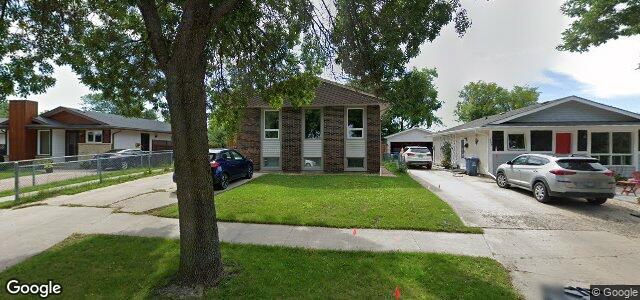 Photo of 142 Rushmore Road in Winnipeg, Manitoba