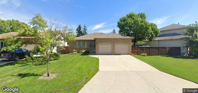 Photo of 15 Strongberg Drive in Winnipeg, Manitoba