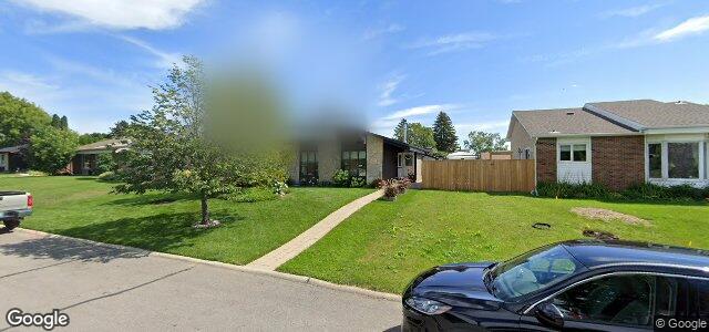 Larawan ng 150 Sunny Hills Road sa Winnipeg, Manitoba