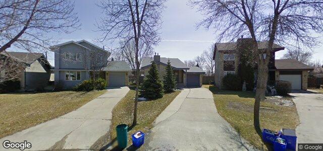 Larawan ng 151 Thurlby Road sa Winnipeg, Manitoba
