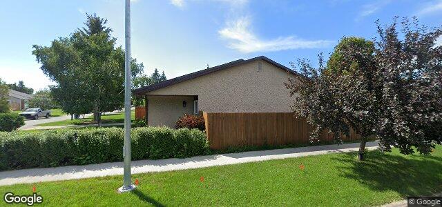 Larawan ng 159 Sunny Hills Road sa Winnipeg, Manitoba