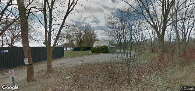 Larawan ng 2 Regatta Road sa Winnipeg, Manitoba