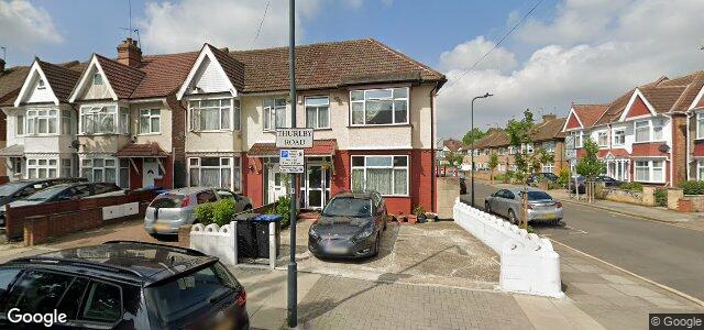 Larawan ng 2 Thurlby Road sa Winnipeg, Manitoba