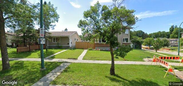 Larawan ng 200 Sun Valley Drive sa Winnipeg, Manitoba