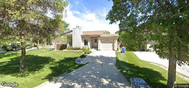 Larawan ng 211 Rushmore Road sa Winnipeg, Manitoba