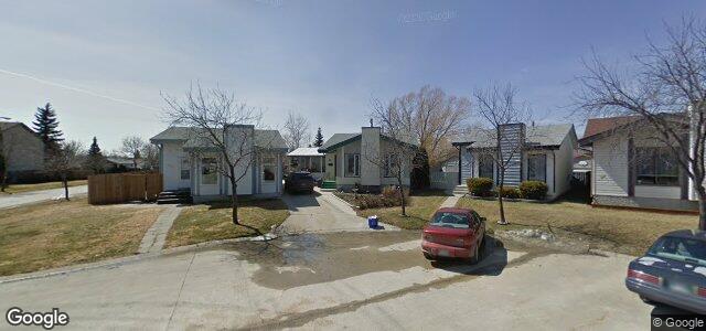 Larawan ng 211 Thurlby Road sa Winnipeg, Manitoba