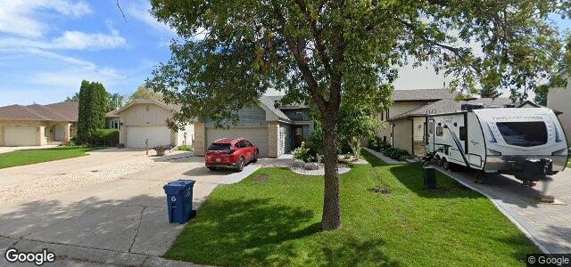 Larawan ng 215 Alberhill Crescent sa Winnipeg, Manitoba