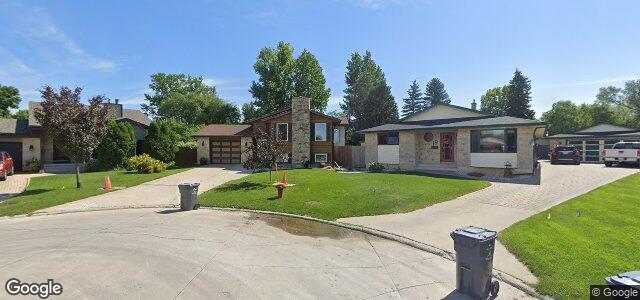 Larawan ng 23 Banff Place sa Winnipeg, Manitoba