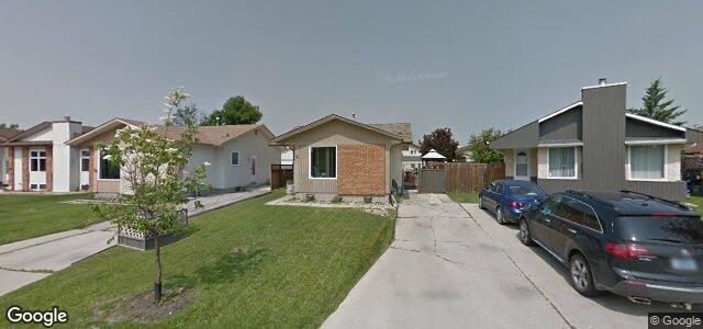 Larawan ng 24 Harold Piercy Place sa Winnipeg, Manitoba