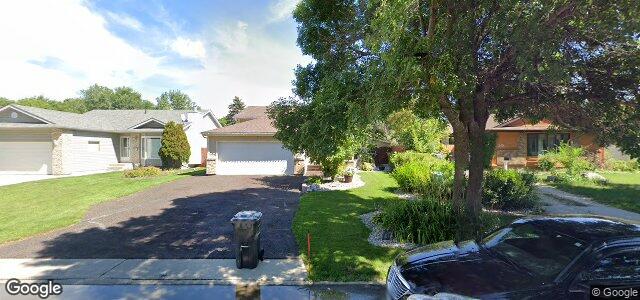 Larawan ng 243 Rushmore Road sa Winnipeg, Manitoba