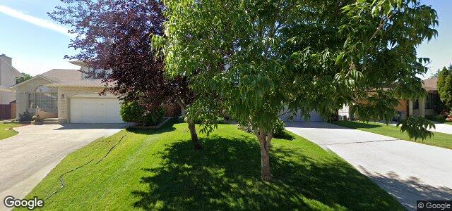 Larawan ng 26 Middlehurst Crescent sa Winnipeg, Manitoba