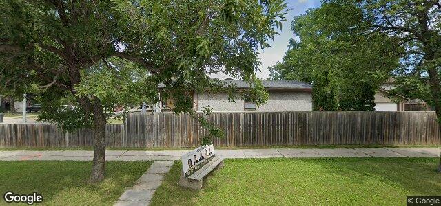 Larawan ng 3 High Point Drive sa Winnipeg, Manitoba