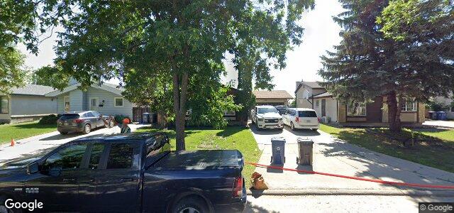 Larawan ng 31 St Moritz Road sa Winnipeg, Manitoba