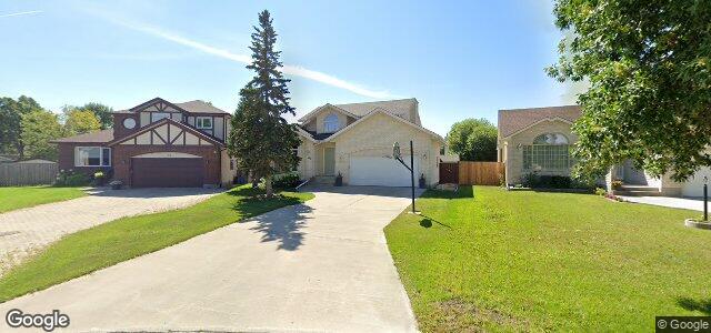 Larawan ng 34 Middlehurst Crescent sa Winnipeg, Manitoba