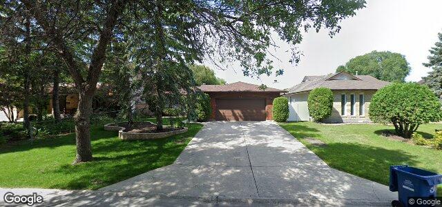 Larawan ng 38 Sunny Hills Road sa Winnipeg, Manitoba