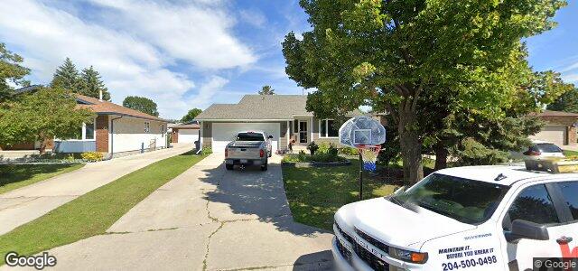 Larawan ng 39 Banff Place sa Winnipeg, Manitoba