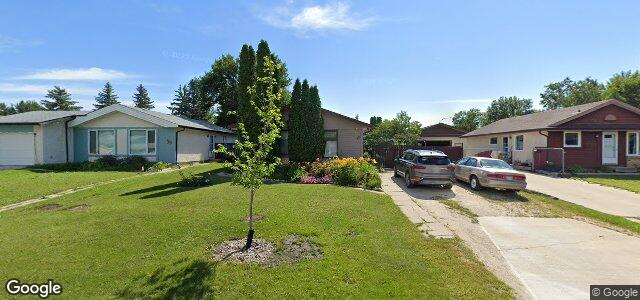 Larawan ng 43 Capricorn Place sa Winnipeg, Manitoba