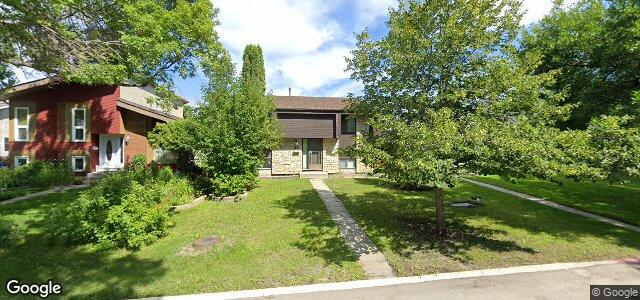 Larawan ng 43 Manthorne Avenue sa Winnipeg, Manitoba