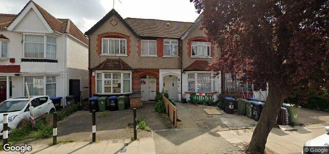 Larawan ng 43 Thurlby Road sa Winnipeg, Manitoba