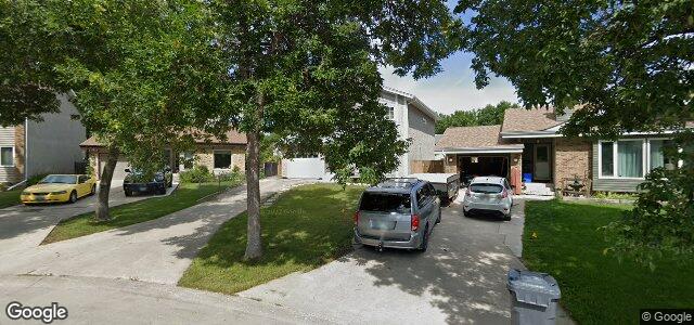 Larawan ng 50 Arbor Grove sa Winnipeg, Manitoba