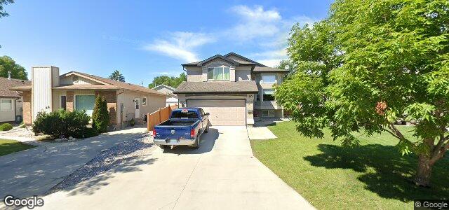 Larawan ng 50 Tomkins Bay sa Winnipeg, Manitoba