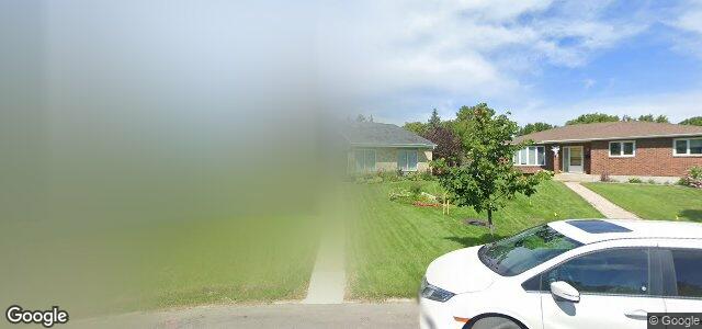 Larawan ng 50 Wynyard Bay sa Winnipeg, Manitoba