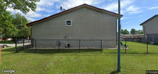 Larawan ng 55 Arbor Grove sa Winnipeg, Manitoba