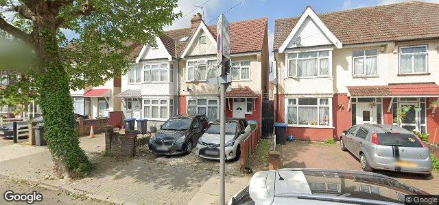 Larawan ng 6 Thurlby Road sa Winnipeg, Manitoba