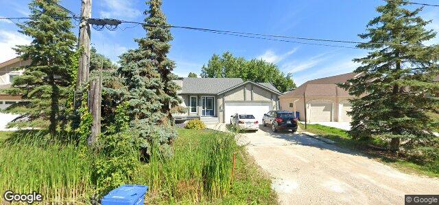 Larawan ng 607 Bonner Avenue sa Winnipeg, Manitoba
