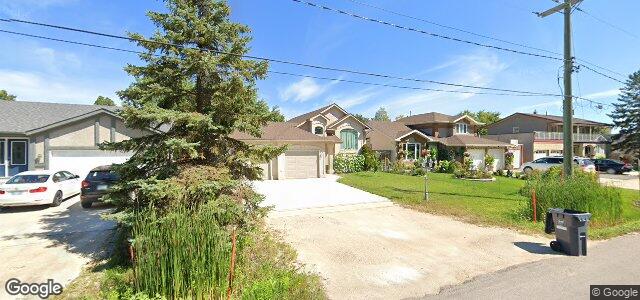 Larawan ng 611 Bonner Avenue sa Winnipeg, Manitoba