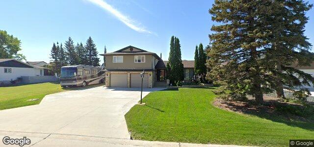 Larawan ng 626 Knowles Avenue sa Winnipeg, Manitoba