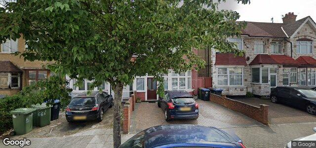 Photo of 63 Thurlby Road in Winnipeg, Manitoba