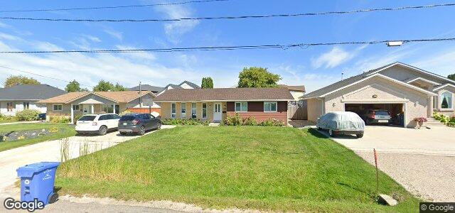 Larawan ng 651 Bonner Avenue sa Winnipeg, Manitoba