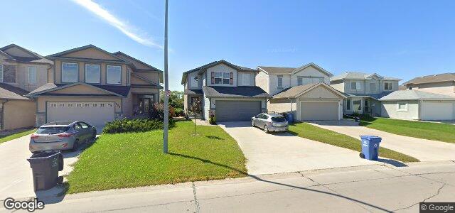 Larawan ng 684 Headmaster Row sa Winnipeg, Manitoba