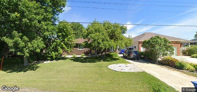 Larawan ng 711 Bonner Avenue sa Winnipeg, Manitoba