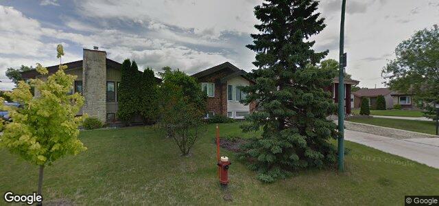 Larawan ng 74 Robert Cartwright Place sa Winnipeg, Manitoba