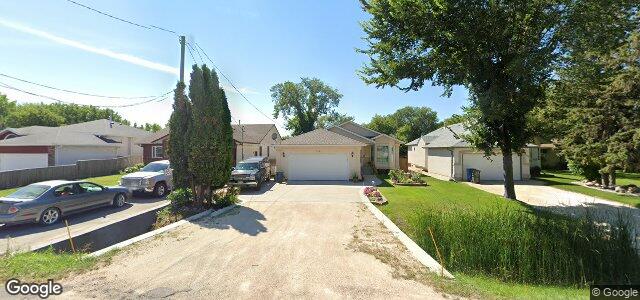 Larawan ng 744 Bonner Avenue sa Winnipeg, Manitoba