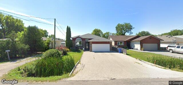 Larawan ng 748 Bonner Avenue sa Winnipeg, Manitoba