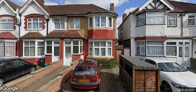 Photo of 75 Thurlby Road in Winnipeg, Manitoba