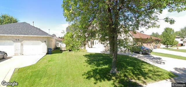 Larawan ng 8 John Huyda Drive sa Winnipeg, Manitoba