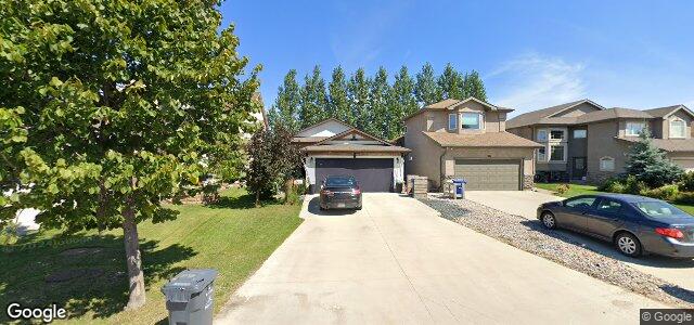 Larawan ng 811 Headmaster Row sa Winnipeg, Manitoba