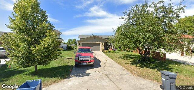 Larawan ng 82 Sunny Hills Road sa Winnipeg, Manitoba