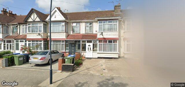 Larawan ng 82 Thurlby Road sa Winnipeg, Manitoba