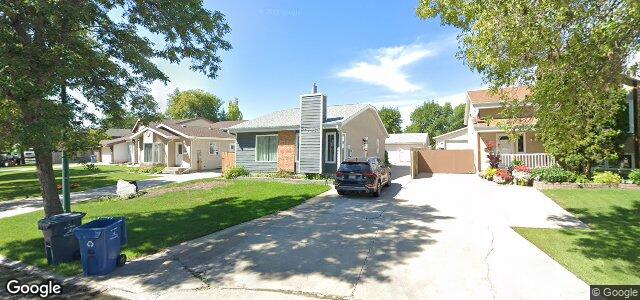 Larawan ng 98 St Moritz Road sa Winnipeg, Manitoba