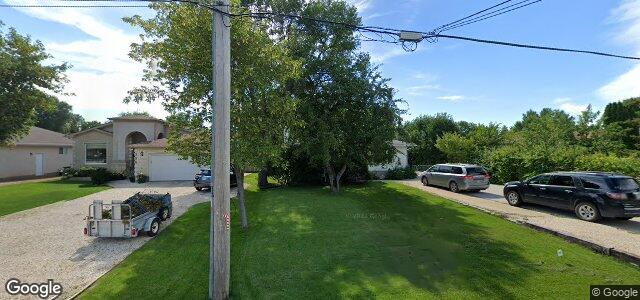 Photo of 996 Mcivor Avenue in Winnipeg, Manitoba